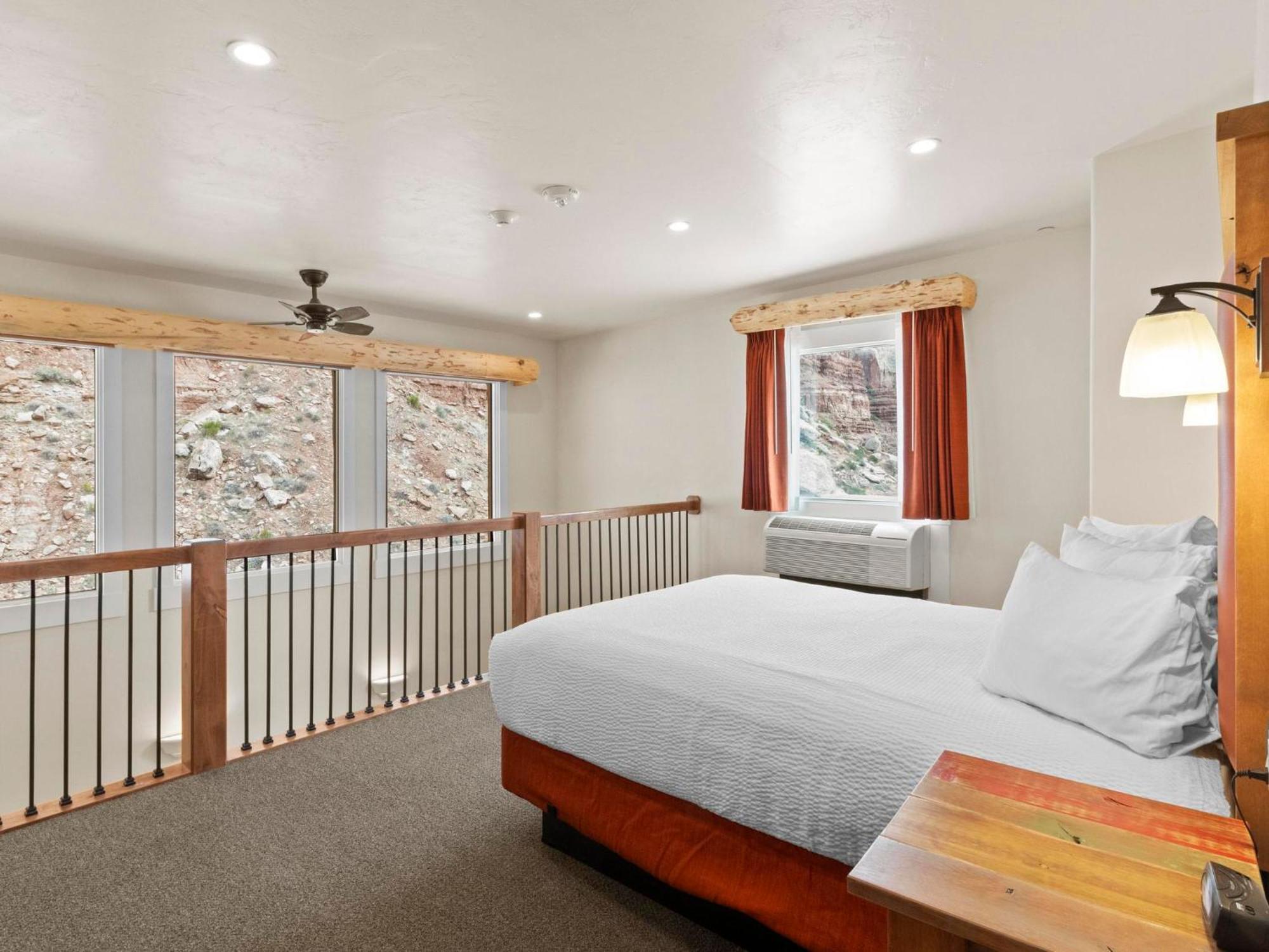 Bluff Dwellings Resort Экстерьер фото